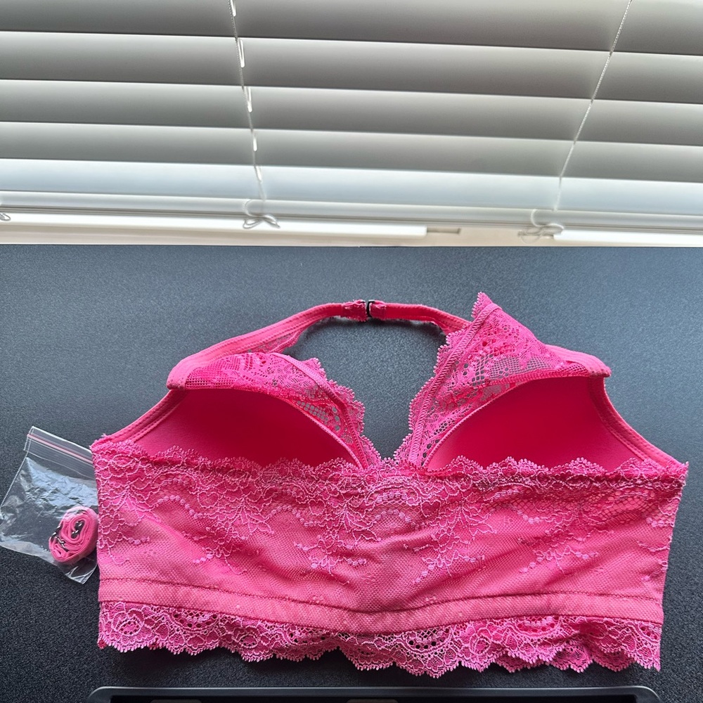 Never worn SPANX Hot Pink Lace-Trim Halter Bra - Picture 2 of 4